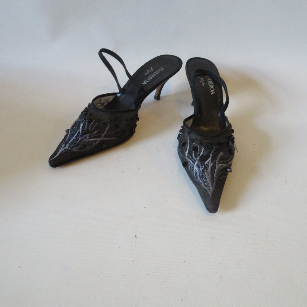 FIGUEROA BLACK/SILVER MESH PUMPS W/STONES 8*